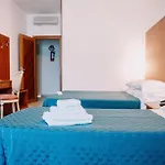 Ξενοδοχείο Magnolia 4*