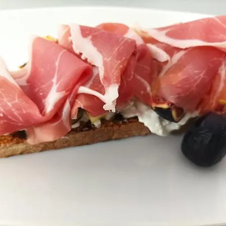 Magnolia 4* 비에스테