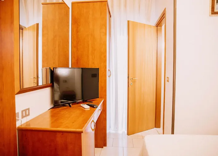Hotel Magnolia 4*